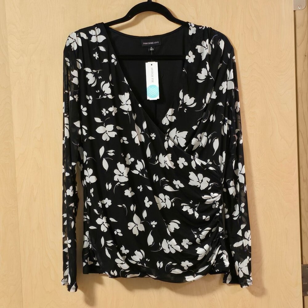 NWT FORTUNE + IVY Normena Surplice Side Ruched Knit Top